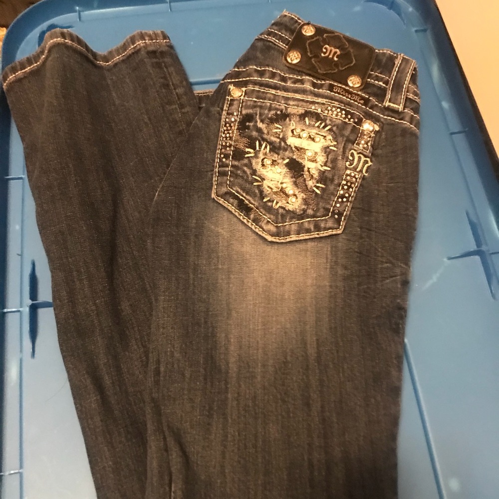 Size 27 Miss Me Jeans. Like new!